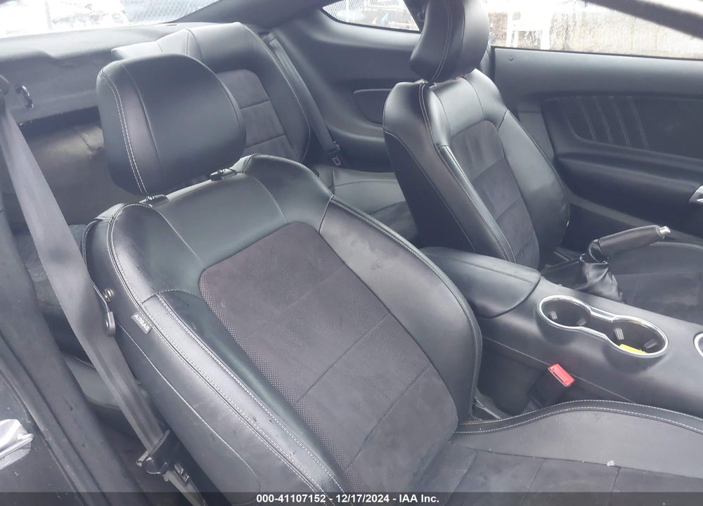 2018 FORD MUSTANG VIN: 1FA6P8CF3J5137593