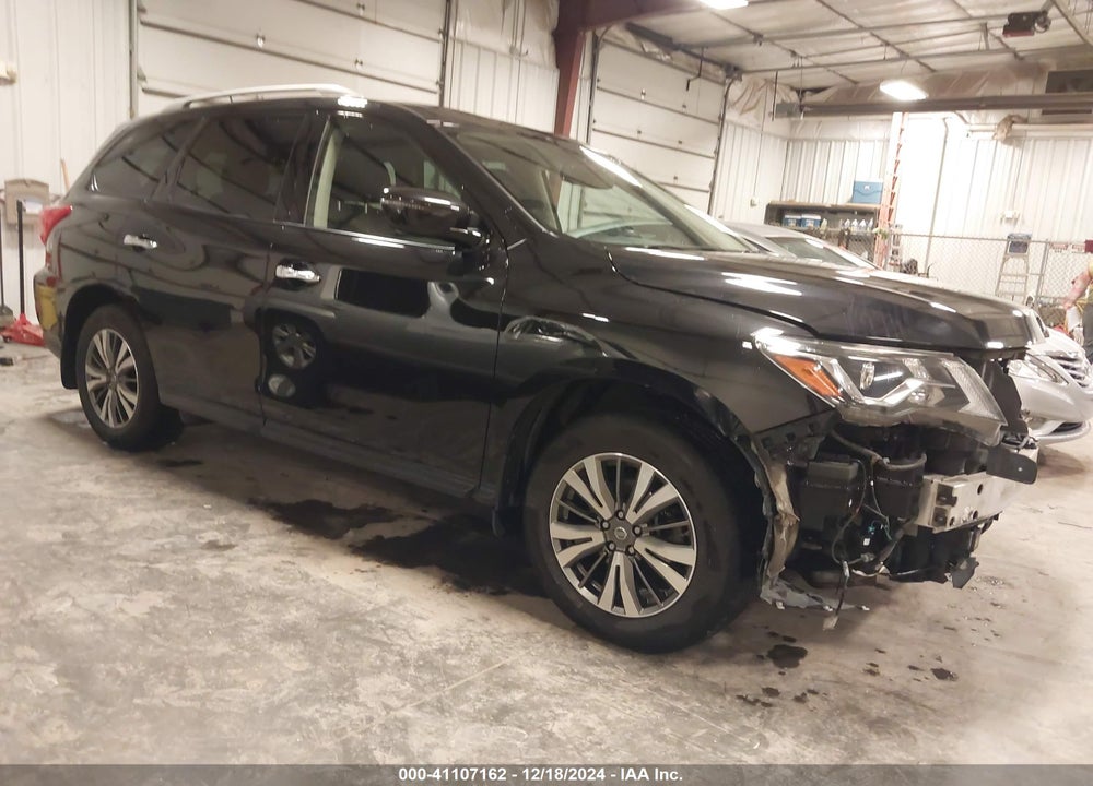 2018 NISSAN PATHFINDER SV VIN: 5N1DR2MM2JC657829