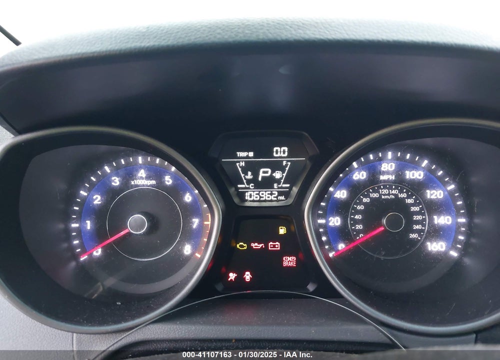 2014 HYUNDAI ELANTRA VIN: 5NPDH4AE3EH507576