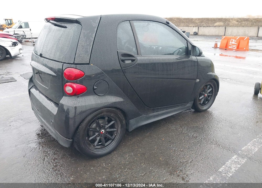 2013 SMART FORTWO PASSION/PURE VIN: WMEEJ3BA8DK650247