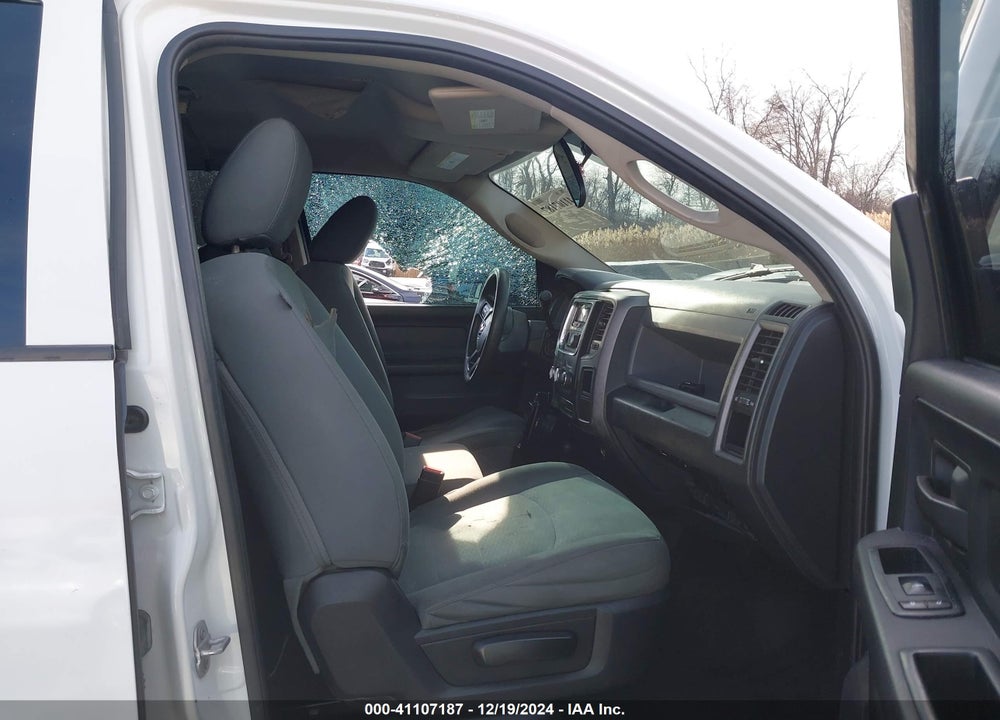 2014 RAM 2500 VIN: 3C6TR5HT8EG319056