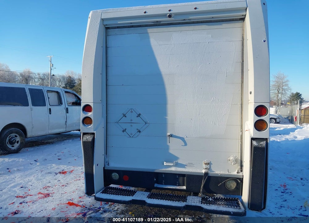 2013 ISUZU COMMERCIAL VAN VIN: JALB4T174D7W01501