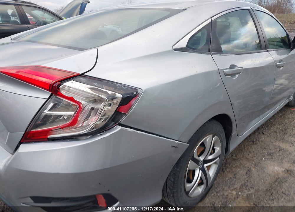 2018 HONDA CIVIC LX VIN: 2HGFC2F57JH514491