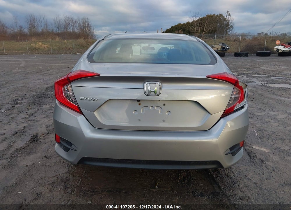 2018 HONDA CIVIC LX VIN: 2HGFC2F57JH514491