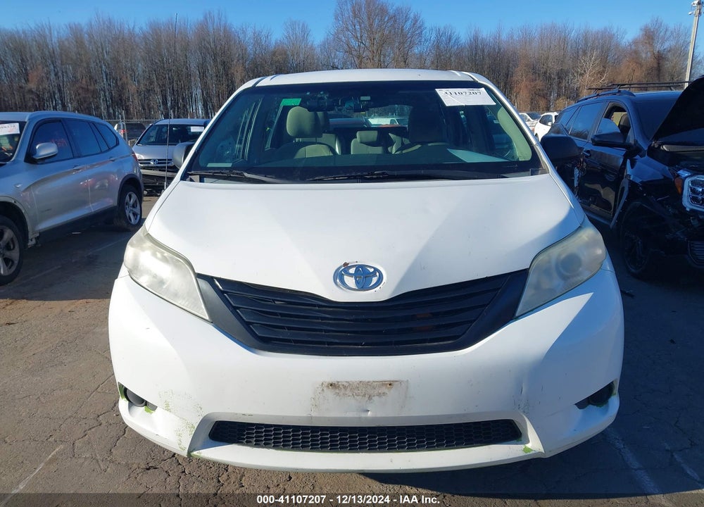 2014 TOYOTA SIENNA L V6 7 PASSENGER VIN: 5TDZK3DC8ES488500