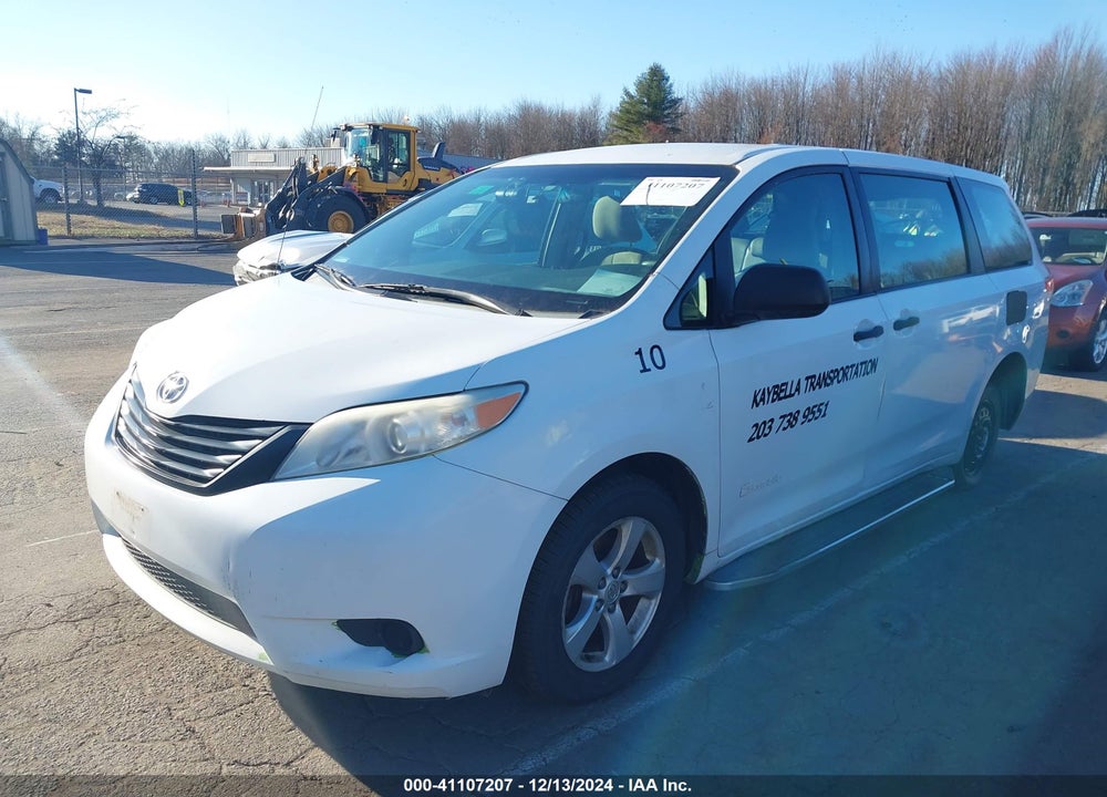 2014 TOYOTA SIENNA L V6 7 PASSENGER VIN: 5TDZK3DC8ES488500