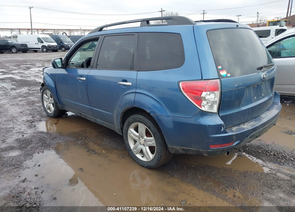 2010 SUBARU FORESTER 2.5X PREMIUM VIN: JF2SH6CC8AH754925