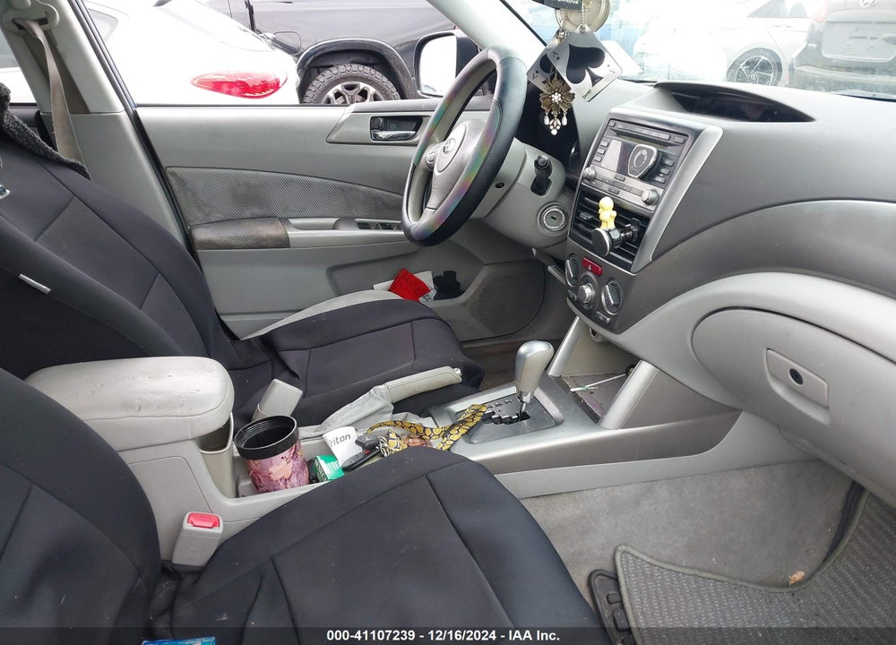 2010 SUBARU FORESTER 2.5X PREMIUM VIN: JF2SH6CC8AH754925