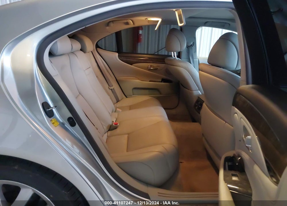2008 LEXUS LS 460 VIN: JTHBL46F885058454