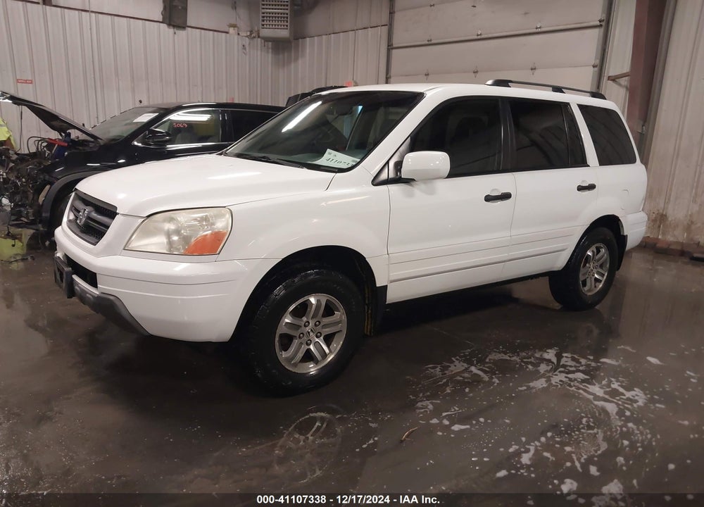 2005 HONDA PILOT EX VIN: 5FNYF18495B062049