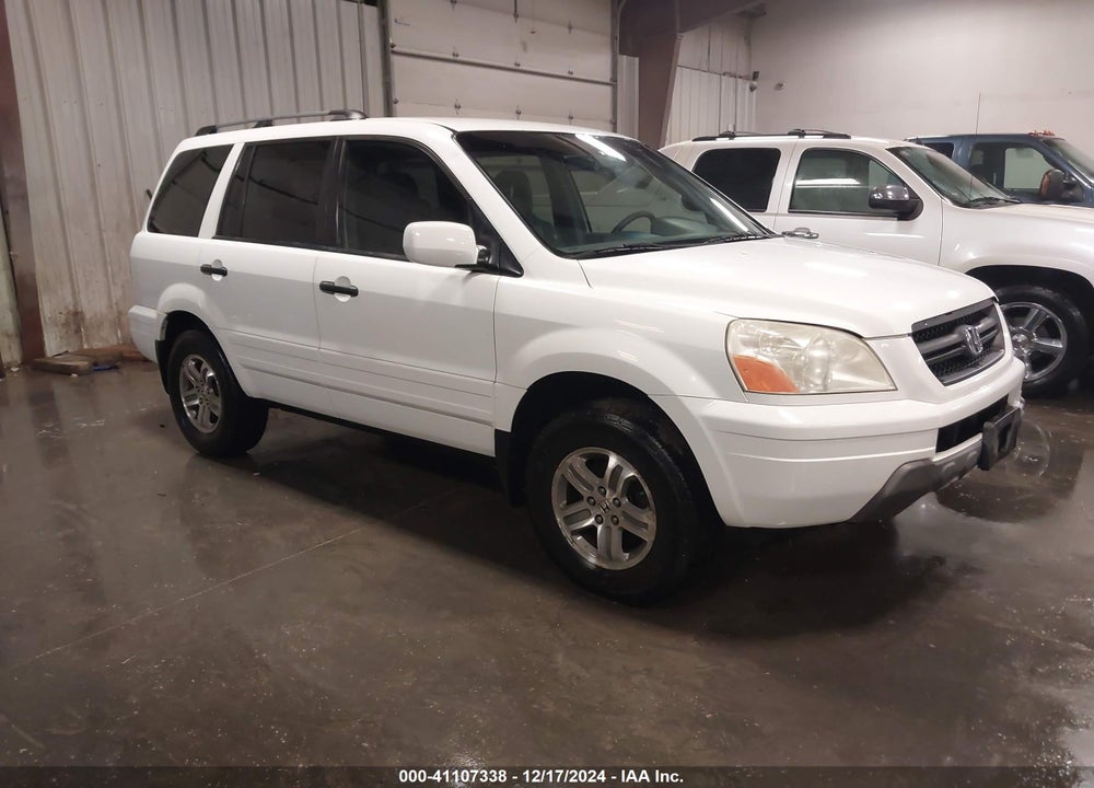 2005 HONDA PILOT EX VIN: 5FNYF18495B062049