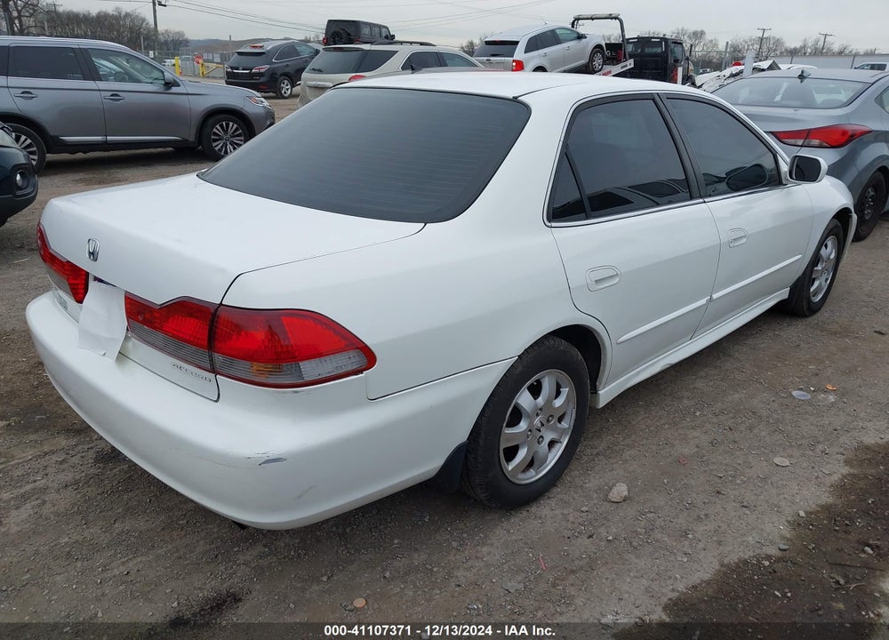 2001 HONDA ACCORD 2.3 EX VIN: 1HGCG56681A113970