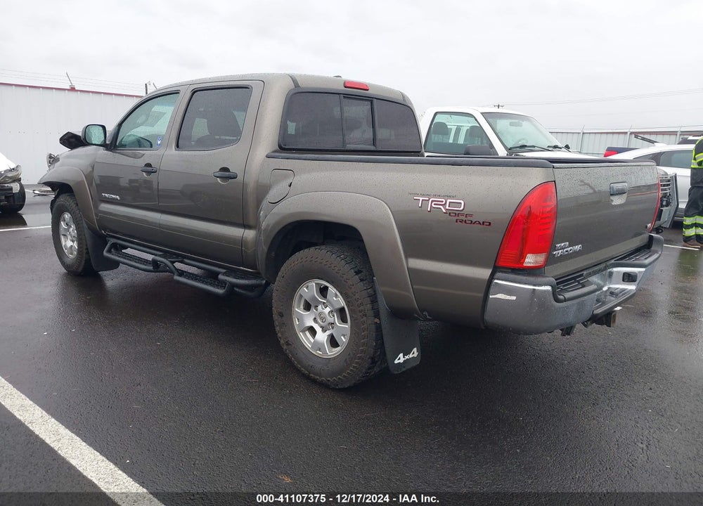 2011 TOYOTA TACOMA DOUBLE CAB VIN: 3TMLU4EN1BM063900
