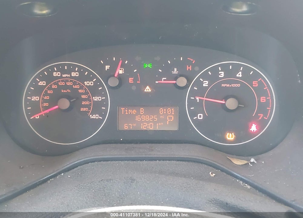 2018 RAM PROMASTER CITY TRADESMAN VIN: ZFBERFAB0J6J18680