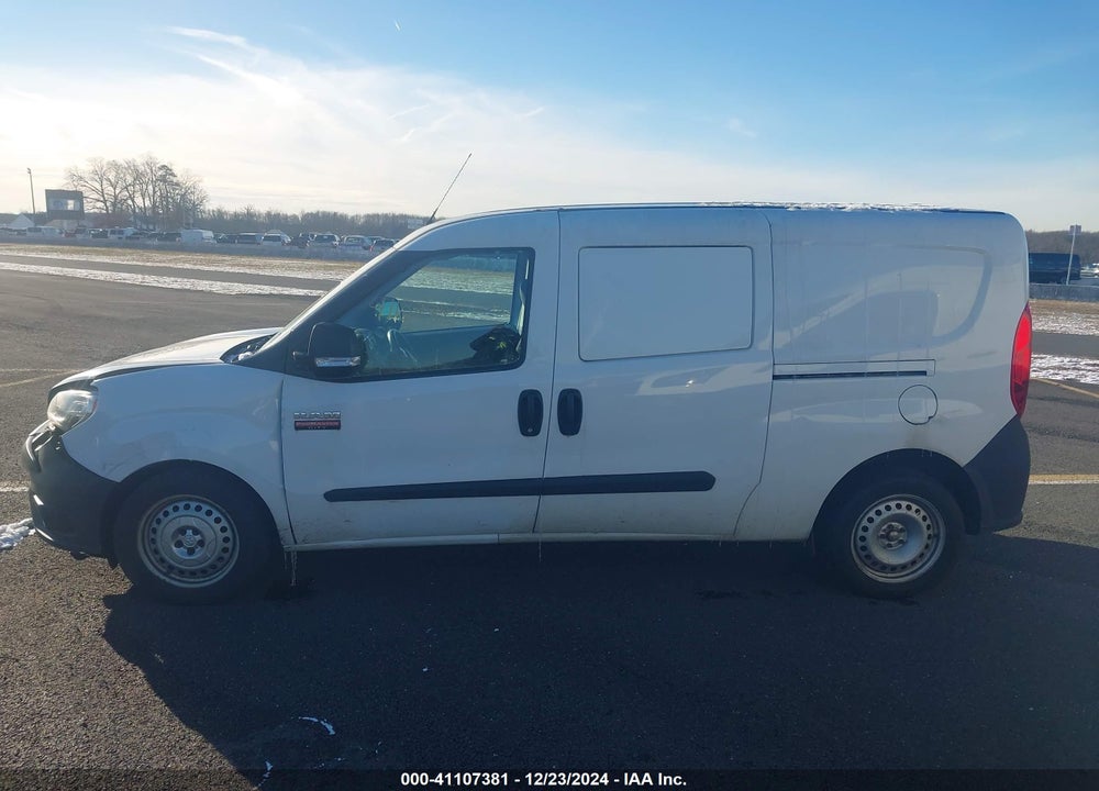 2018 RAM PROMASTER CITY TRADESMAN VIN: ZFBERFAB0J6J18680