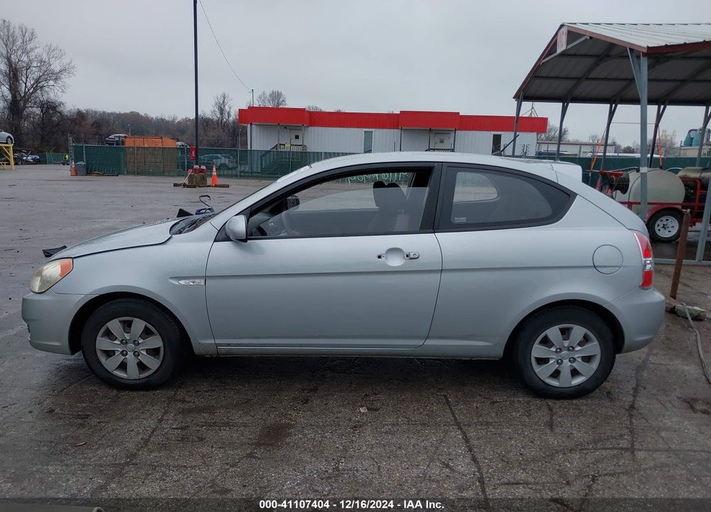 2010 HYUNDAI ACCENT GS VIN: KMHCM3AC5AU153541