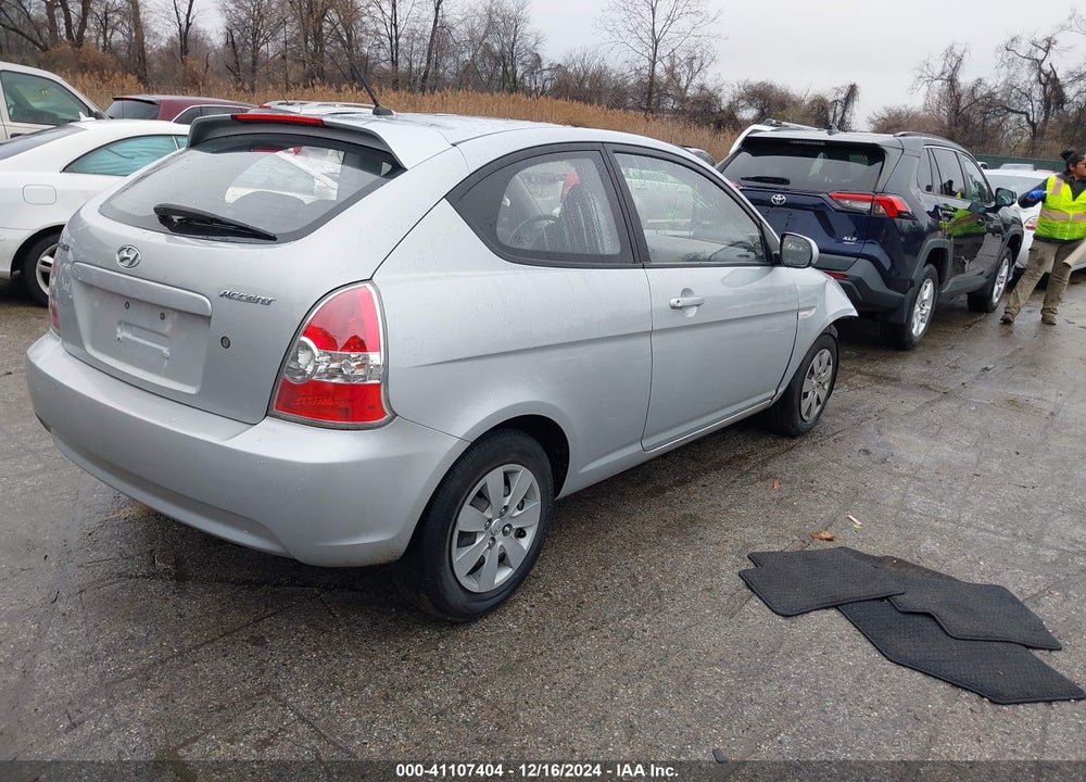 2010 HYUNDAI ACCENT GS VIN: KMHCM3AC5AU153541