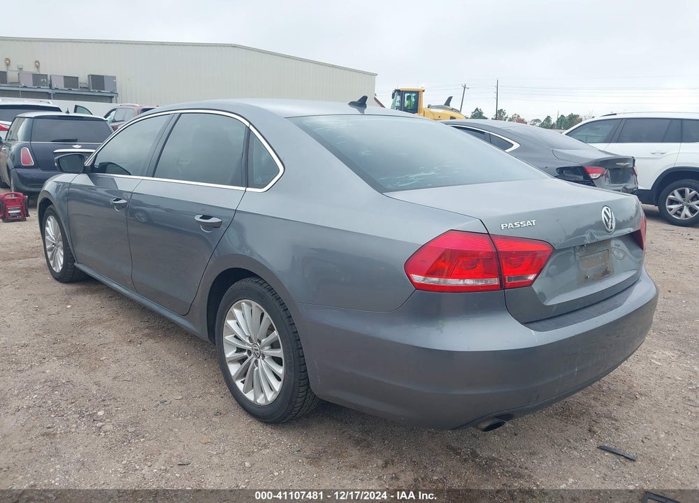 2015 VOLKSWAGEN PASSAT 1.8T LIMITED EDITION VIN: 1VWAT7A30FC079235