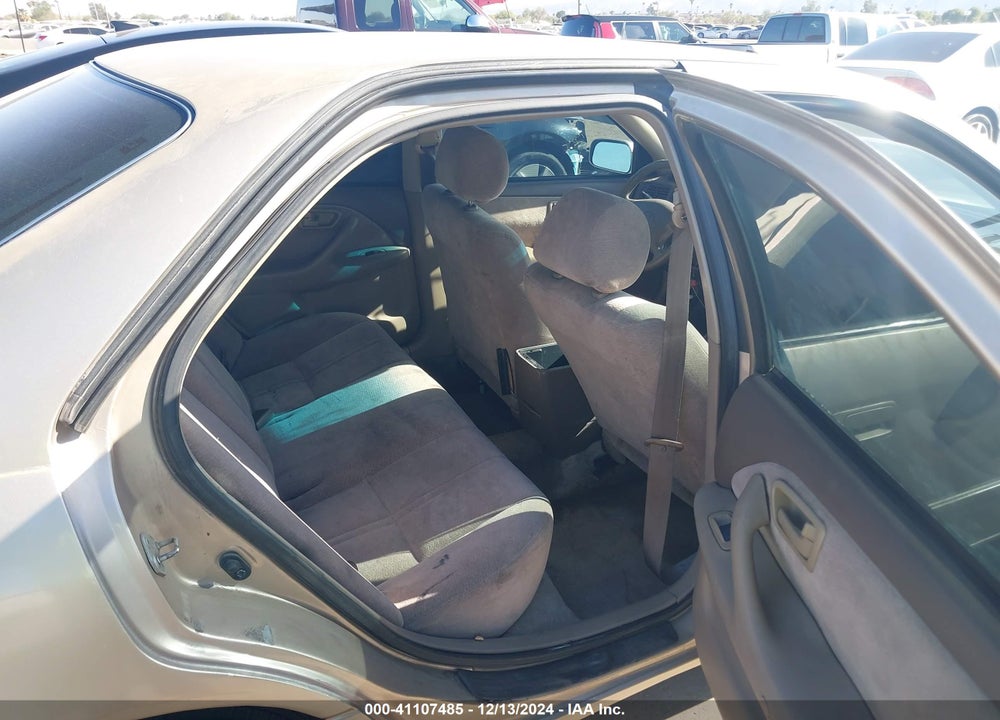 1997 TOYOTA CAMRY LE VIN: 4T1BG22K1VU073761