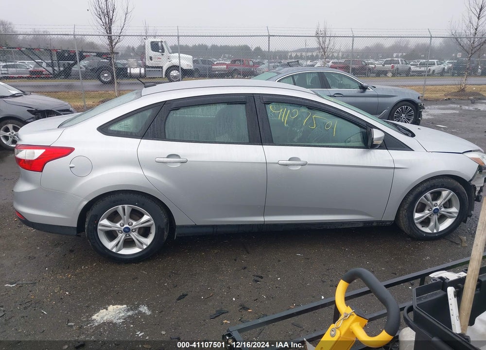 2014 FORD FOCUS SE VIN: 1FADP3F23EL404915