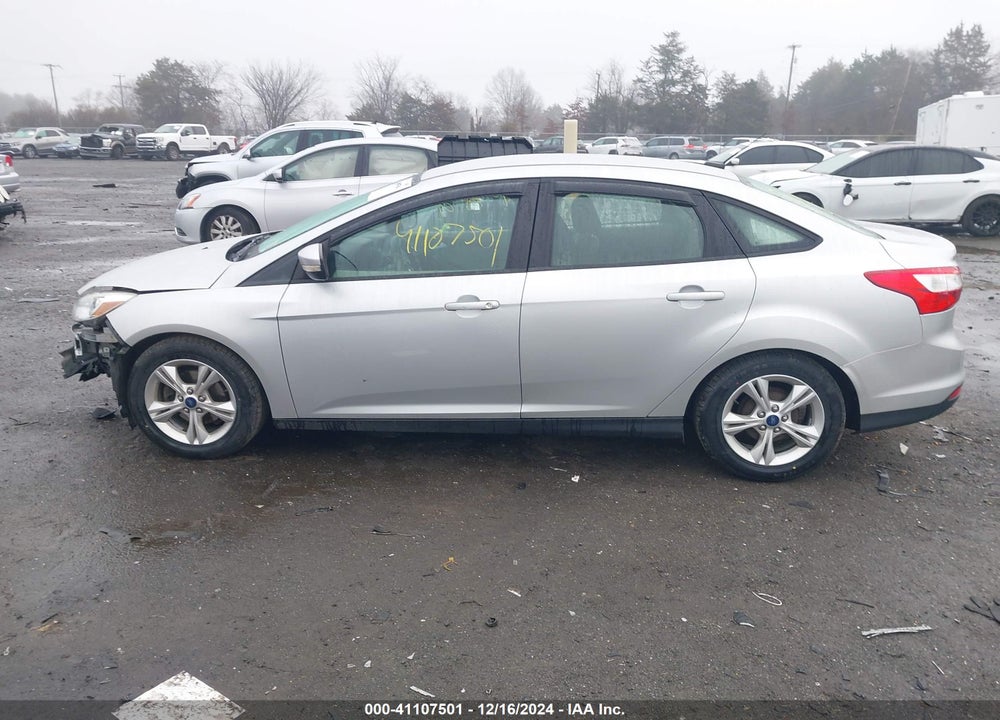 2014 FORD FOCUS SE VIN: 1FADP3F23EL404915