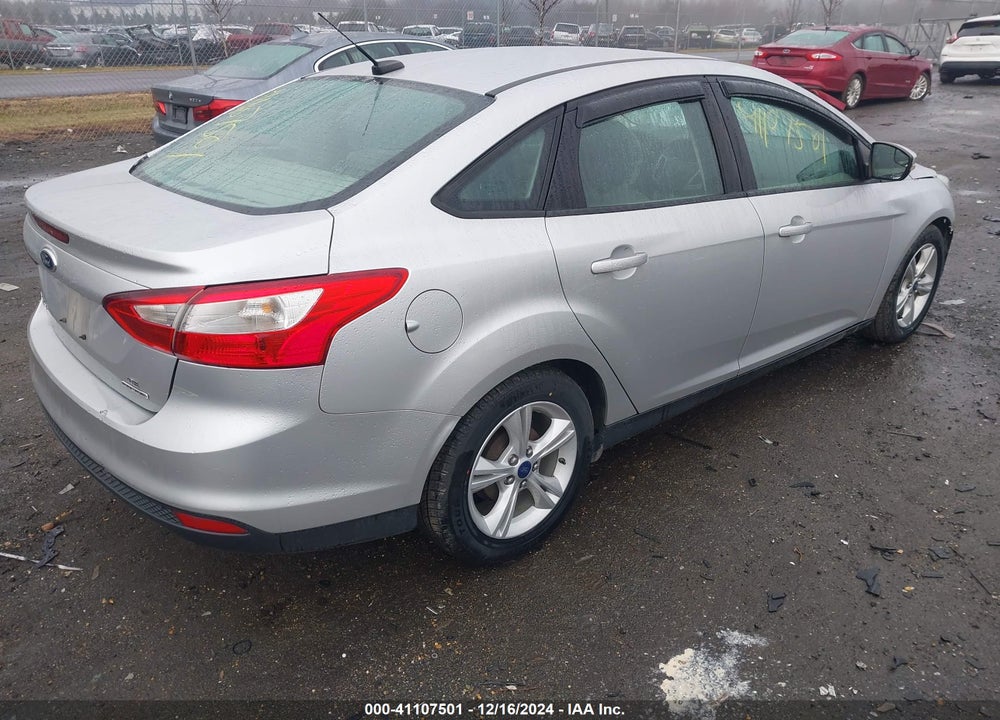 2014 FORD FOCUS SE VIN: 1FADP3F23EL404915