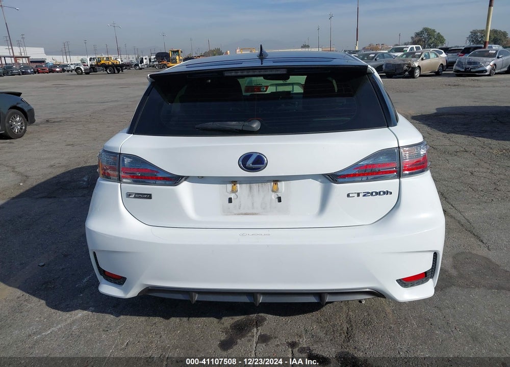 2015 LEXUS CT 200H VIN: JTHKD5BH4F2228947