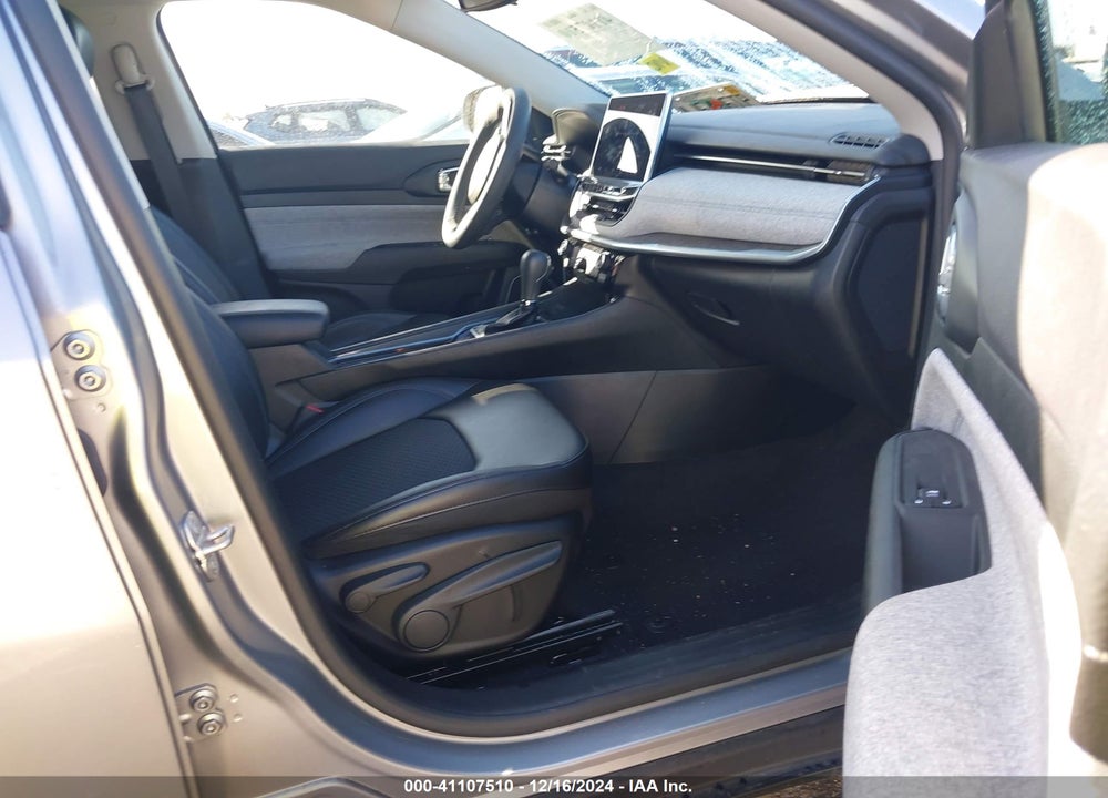 2022 JEEP COMPASS LATITUDE FWD VIN: 3C4NJCBBXNT229461