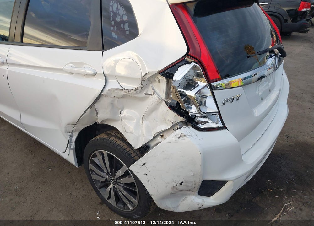 2016 HONDA FIT EX VIN: JHMGK5H79GX014793