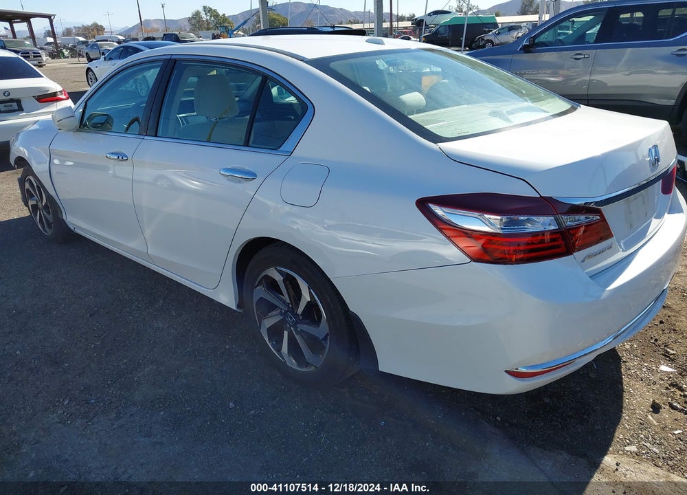 2017 HONDA ACCORD EX VIN: 1HGCR2F75HA091826
