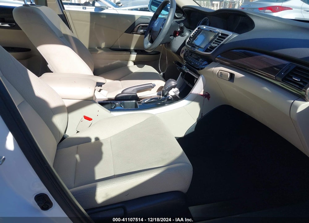 2017 HONDA ACCORD EX VIN: 1HGCR2F75HA091826