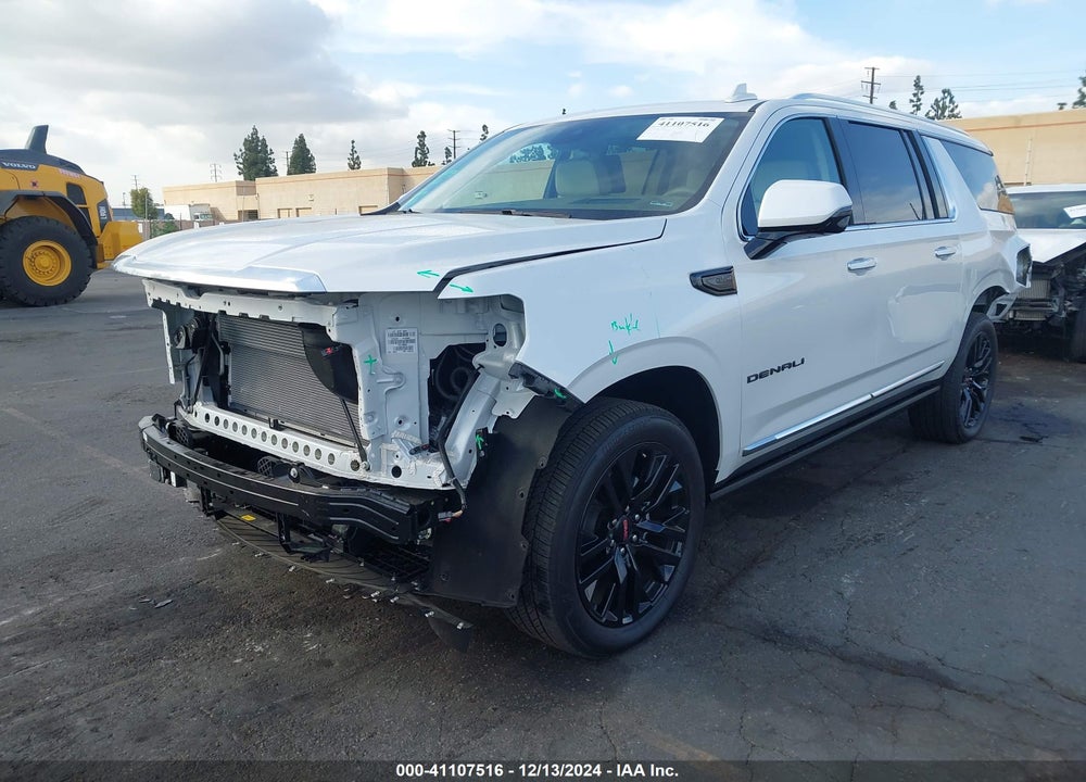 2024 GMC YUKON XL 4WD DENALI VIN: 1GKS2JKL4RR346937