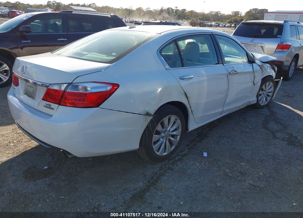 2014 HONDA ACCORD TOURING VIN: 1HGCR3F95EA013064