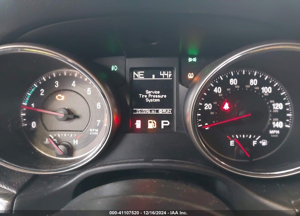2011 JEEP GRAND CHEROKEE LAREDO VIN: 1J4RR4GG7BC587915