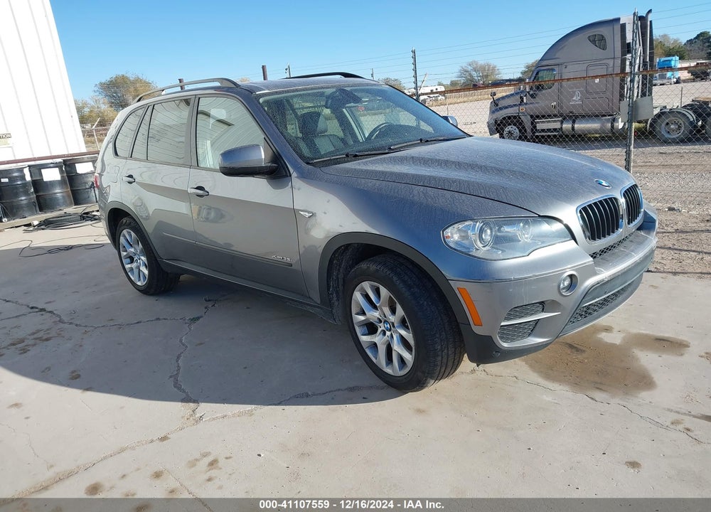 2013 BMW X5 XDRIVE35I/XDRIVE35I PREMIUM/XDRIVE35I SPORT ACTIVITY VIN: 5UXZV4C5XD0B02047