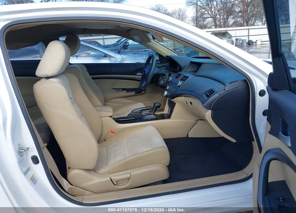 2009 HONDA ACCORD 2.4 LX-S VIN: 1HGCS12319A002711