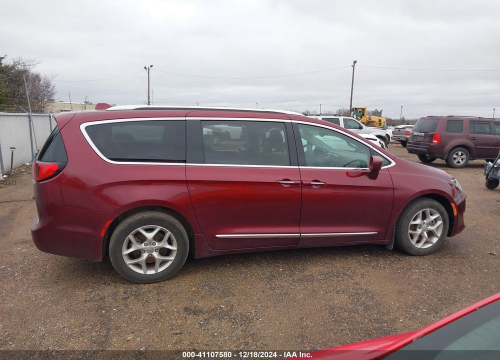 2017 CHRYSLER PACIFICA TOURING L PLUS VIN: 2C4RC1EG2HR644014