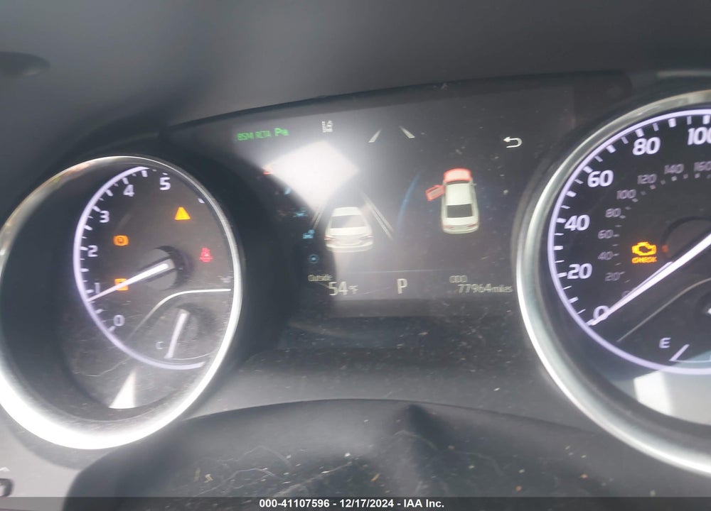 2018 TOYOTA CAMRY XLE VIN: 4T1B11HK3JU105252