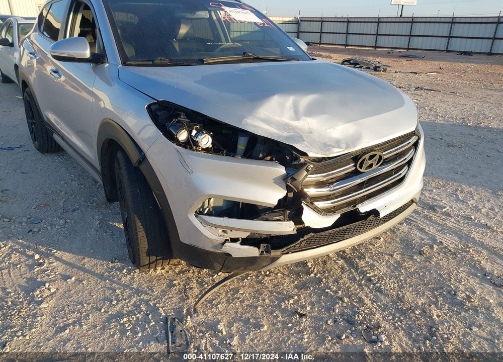 2018 HYUNDAI TUCSON LIMITED VIN: KM8J33A23JU756084