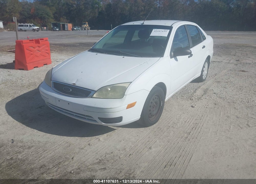 2005 FORD FOCUS ZX4 VIN: 1FAFP34N05W179986