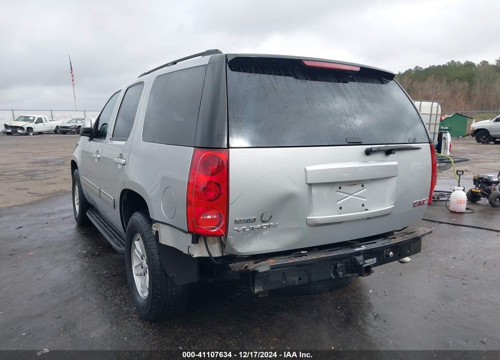2010 GMC YUKON SLE VIN: 1GKMCAE39AR216321
