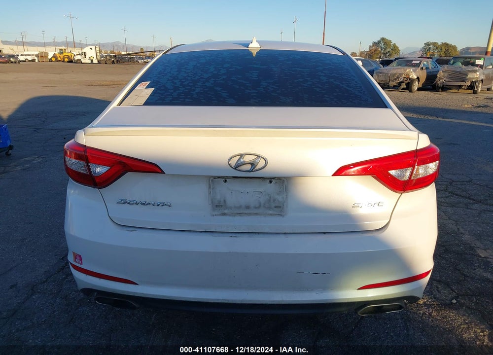 2015 HYUNDAI SONATA SPORT VIN: 5NPE34AF0FH043689