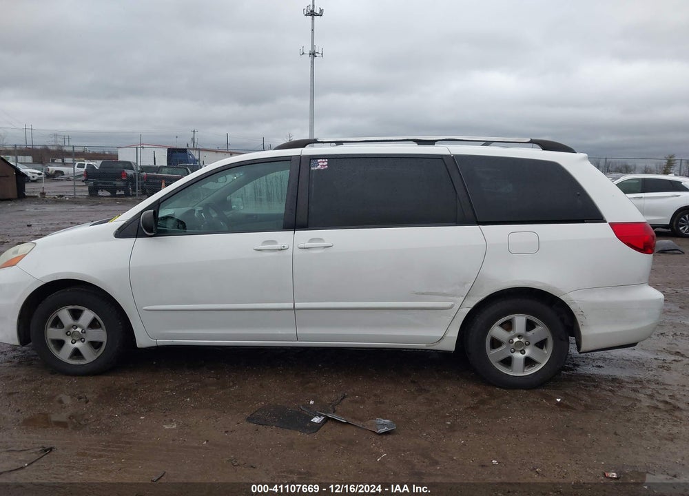 2008 TOYOTA SIENNA LE VIN: 5TDZK23C38S169554