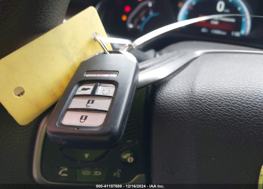 2017 HONDA CIVIC VIN: SHHFK7H53HU416245