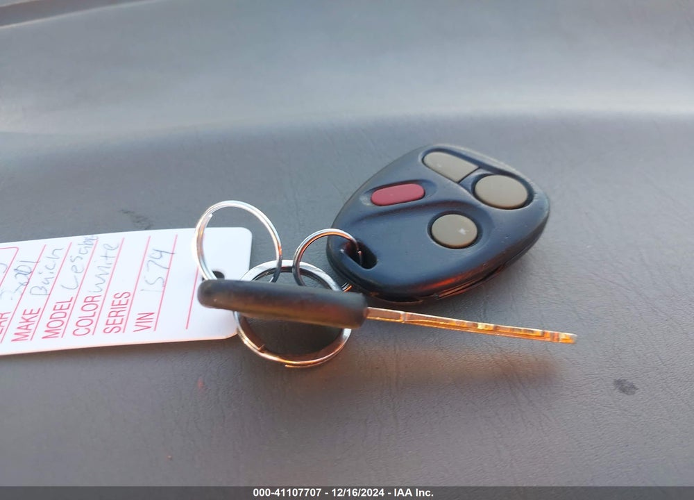 2001 BUICK LESABRE LIMITED VIN: 1G4HR54K01U291574