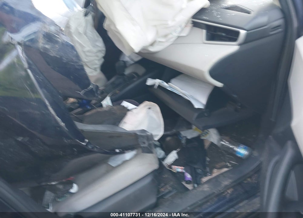 2022 TOYOTA COROLLA LE VIN: 5YFEPMAE9NP315900