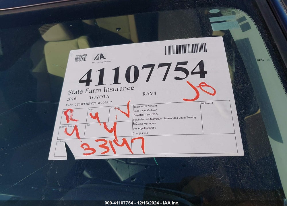 2016 TOYOTA RAV4 XLE VIN: 2T3WFREV2GW297912