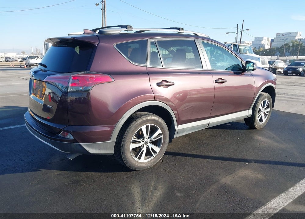 2016 TOYOTA RAV4 XLE VIN: 2T3WFREV2GW297912
