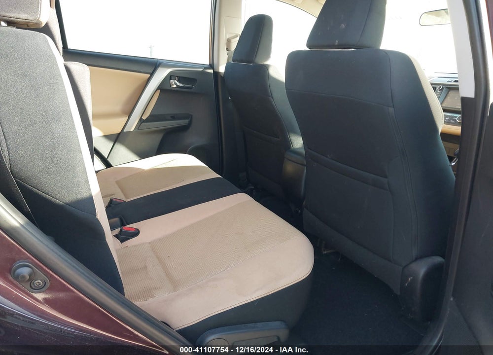 2016 TOYOTA RAV4 XLE VIN: 2T3WFREV2GW297912