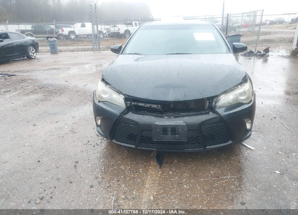 2015 TOYOTA CAMRY SE VIN: 4T1BF1FK7FU962878